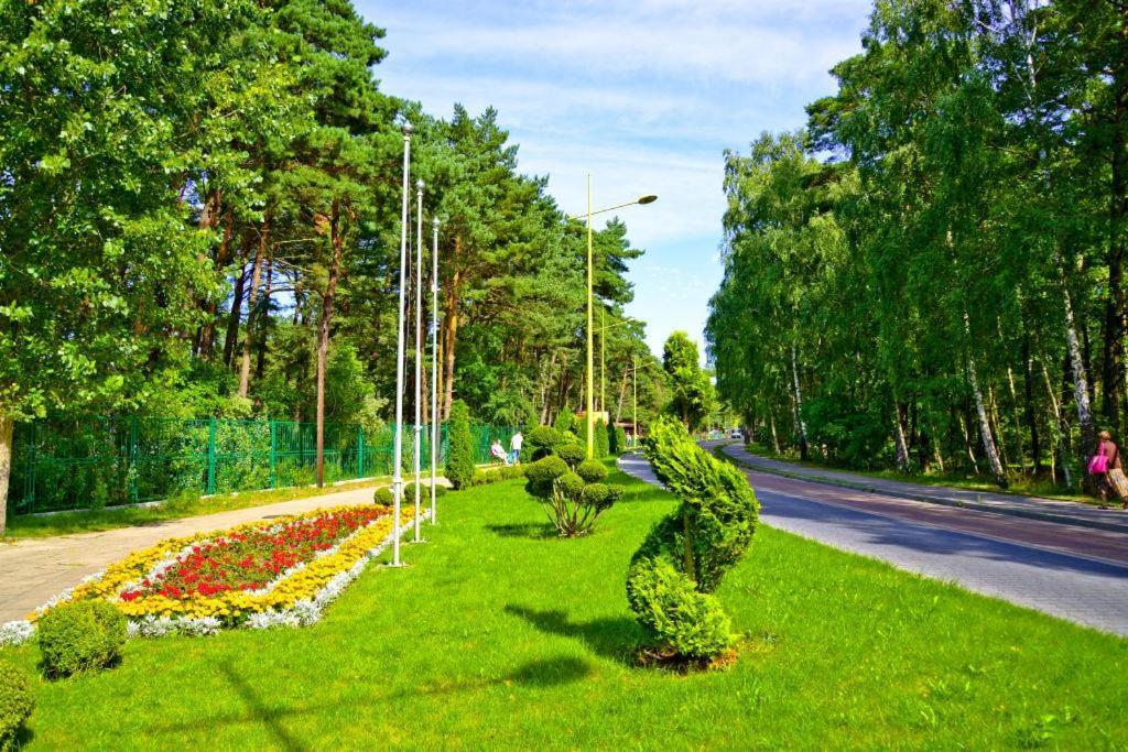Apartamenty Lux Pogorzelica, Dwupoziomowy Z Dwiema Lazienkami I Dwoma Tarasami Pogorzelica  Exteriér fotografie